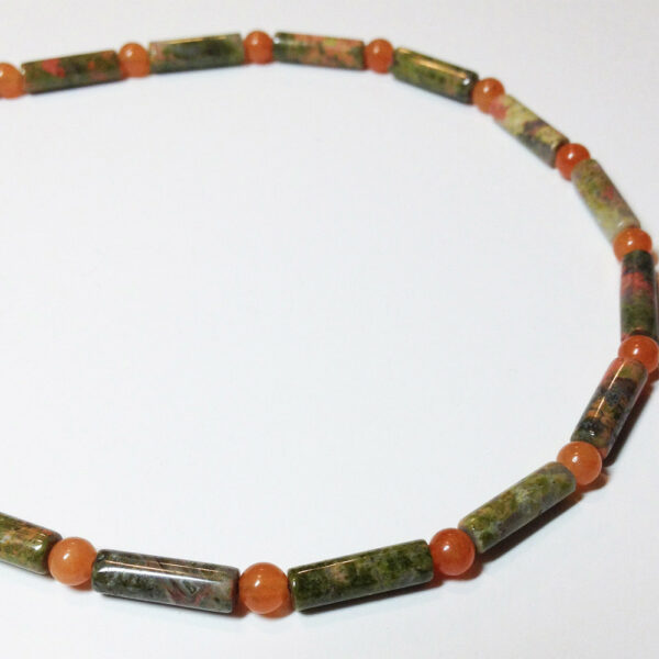 Vital Zest Beaded Chain - Unakite, Carnelian
Vital Zest - Carnelian and Unakite
Are you working through a lot of change and needing a little extra boost of confidence and optimism. Enhance your creativity, confidence and zest for life as you move though changes with lightness and humor.

Are you in a place of leadership? This is a good choice for you as it will help you connect with your leadership qualities and do it with vitality and zest for life.

Motivation and action are supported, helping you move through inertia to get things done.